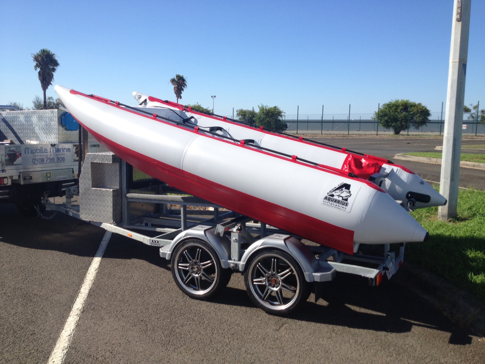 4.4m Aquacat Race Boat